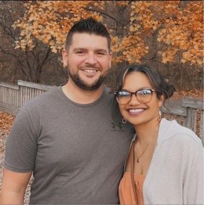 Meet your Posher, Ebony